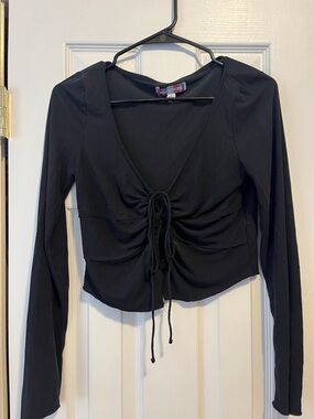 Women's Black Long-Sleeve Drawstring Front Top